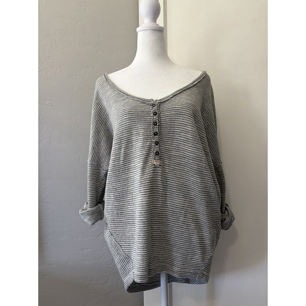 We The Free People XS Gray Striped Henley Top Oversized Slouchy Boho Beach